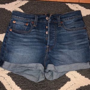 Levi Jean Shorts